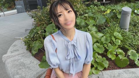 20歲時當偶像度過的大叔人妻!拋棄婚後平靜的日子,尋求刺激與大雞巴男人偷情中出性交!!