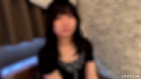 ※本次限定販售結束※第一次也是最後一次的18歲幾乎沒經驗女孩。明明對色情事情沒興趣，卻發出濕淋淋的叫聲高潮連連，色情到不行。本次和下次作品都不會再出現了。