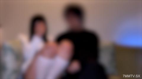 【僅限三天70折扣】※這是最後一次，絕對不會再出現了※與知名人氣的咖啡廳女孩免費性交！！花了五位數的錢給朋友真抱歉！！看來已經被發現了，所以可能今月就停止販售。 | FC2電子市場