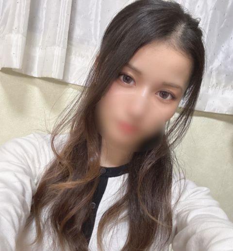 【完全素人】スレンダー美人中出しハメ。レビュー特典必須→ビ※/クを使用して巨根チンポで何度も悶絶させまくって大量顔射ハメ。